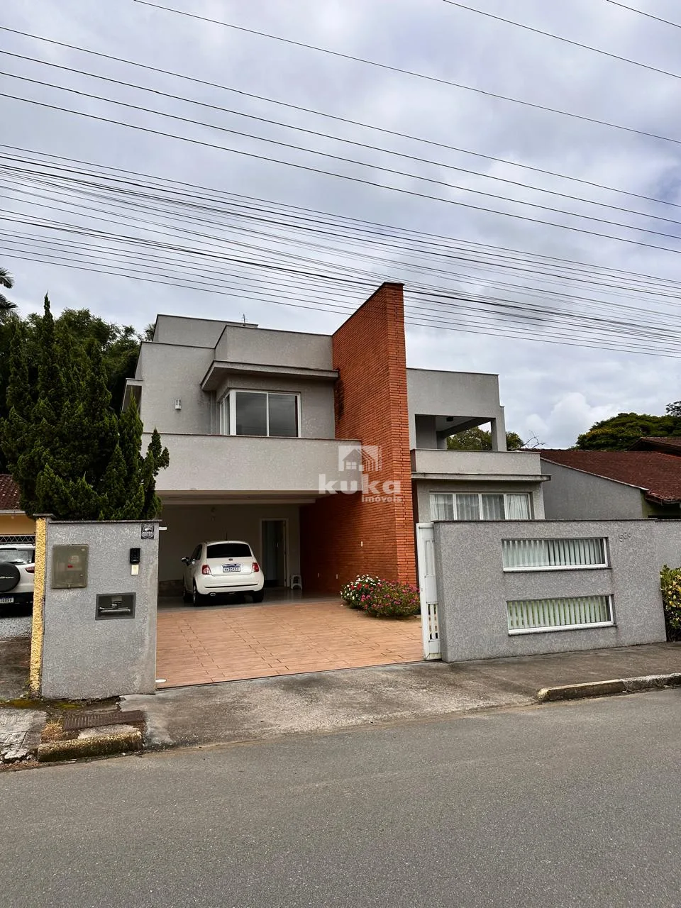 CASA À VENDA