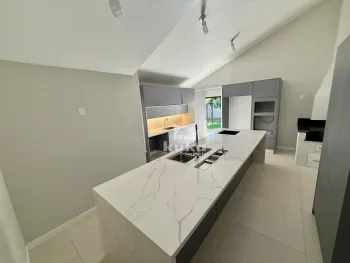 CASA RESIDENCIAL SEMIMOBILIADA - LOCACAO — foto 7