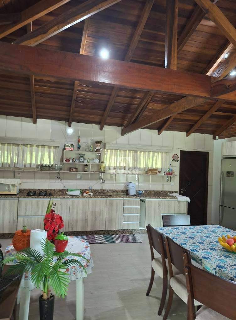 CHÁCARA COM CASA E PASTAGEM À VENDA — foto 8