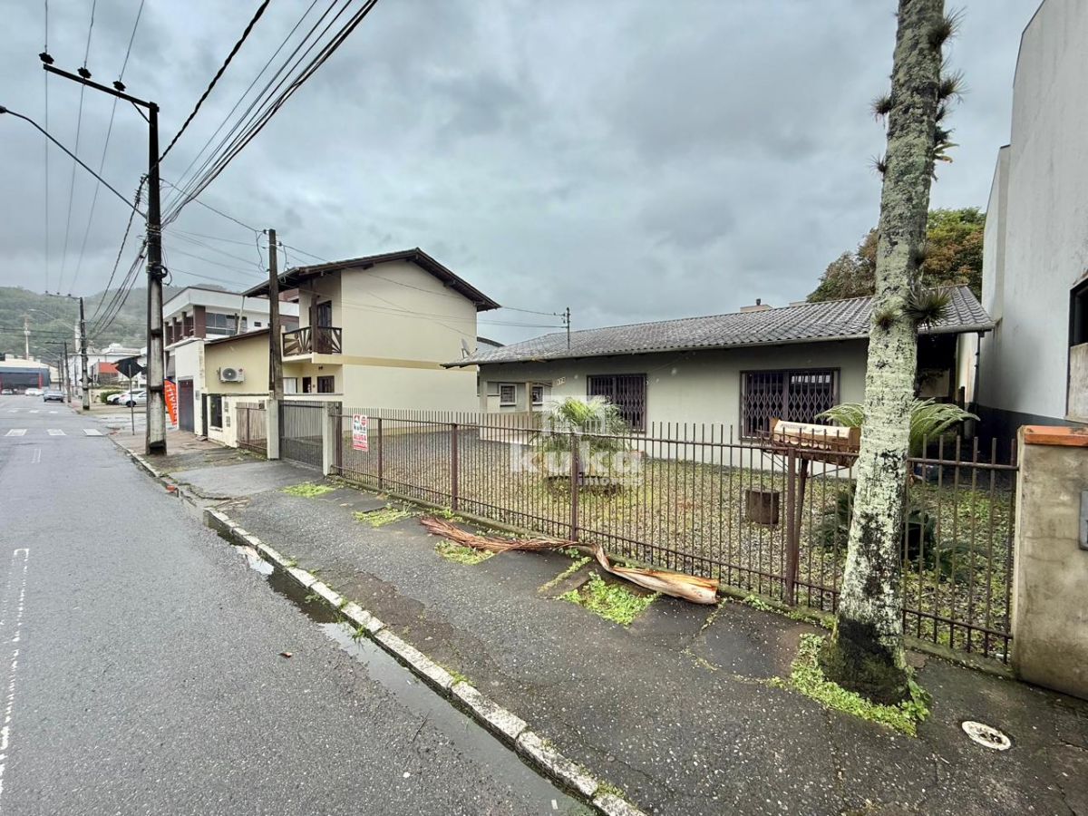 CASA TERREA P/ LOCAÇÃO