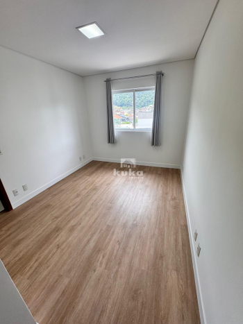 APARTAMENTO À VENDA — foto 7