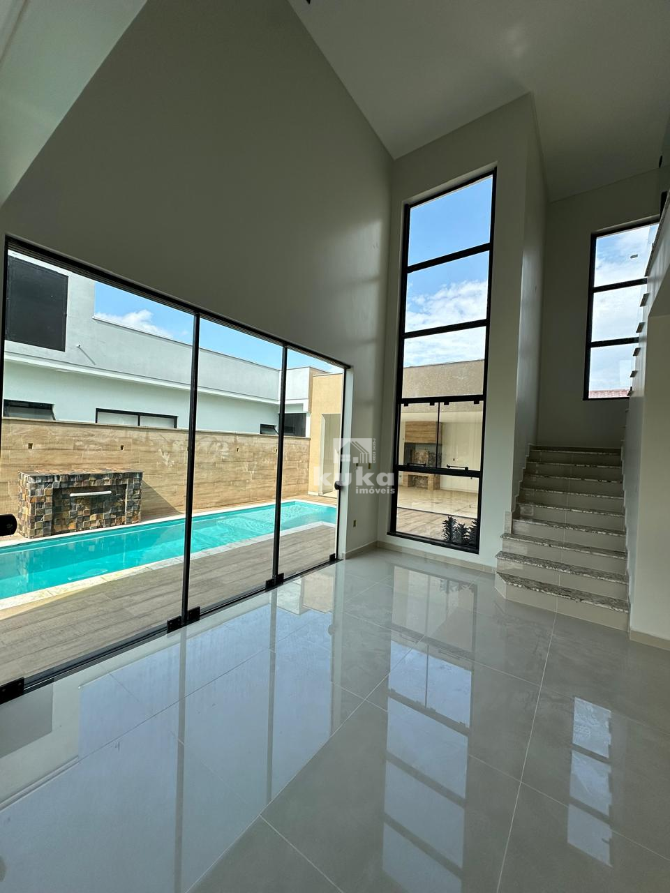 SOBRADO ALTO PADRÃO — foto 7