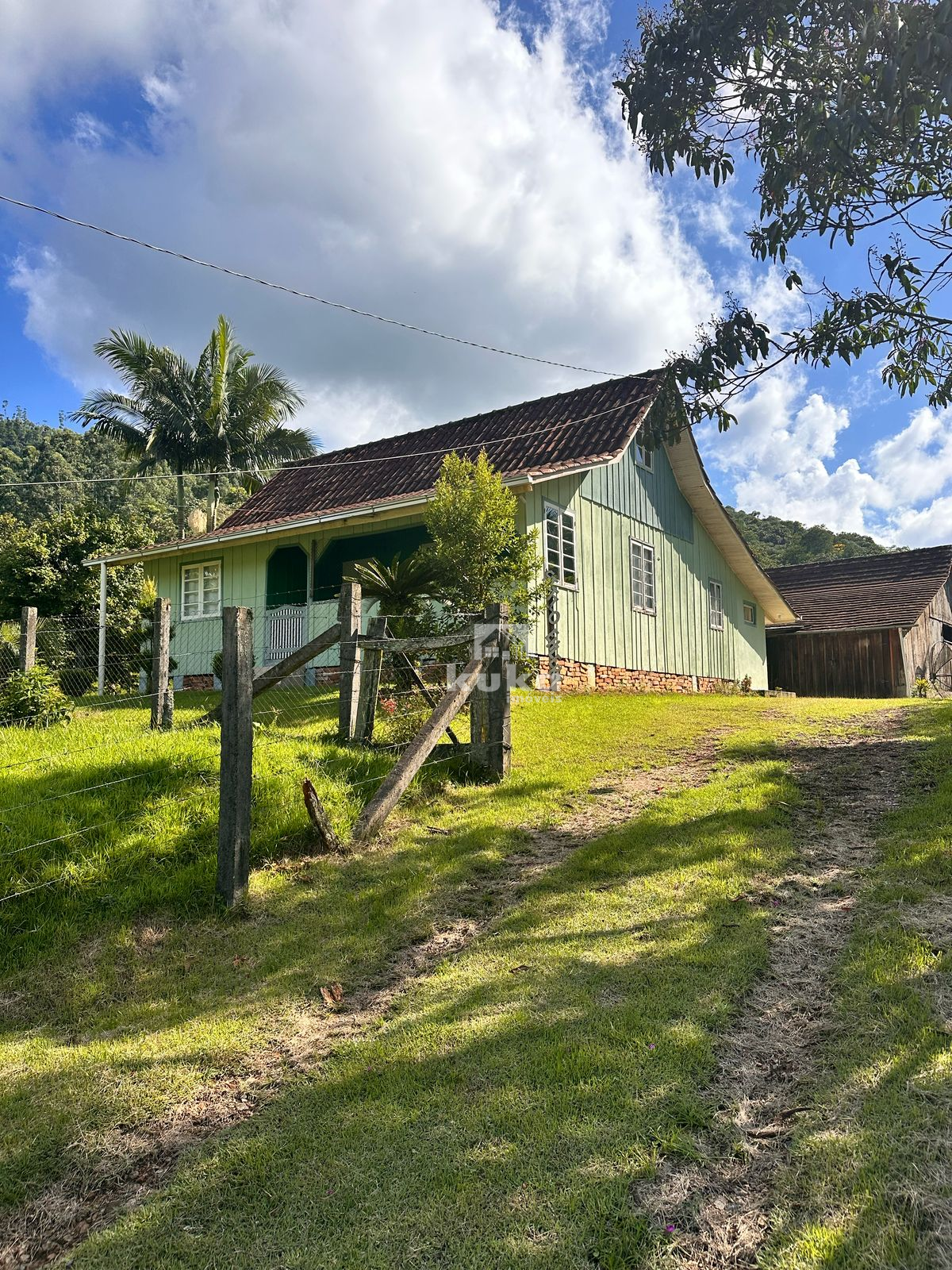 CHÁCARA À VENDA