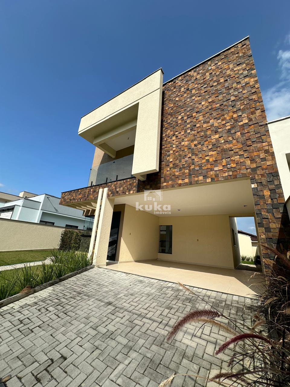 SOBRADO ALTO PADRÃO - MI-JS - 76.889