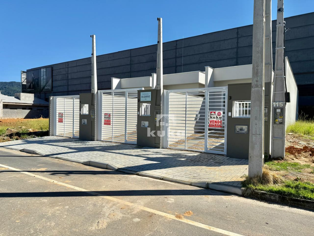 CASA GEMINADA À VENDA — foto 2