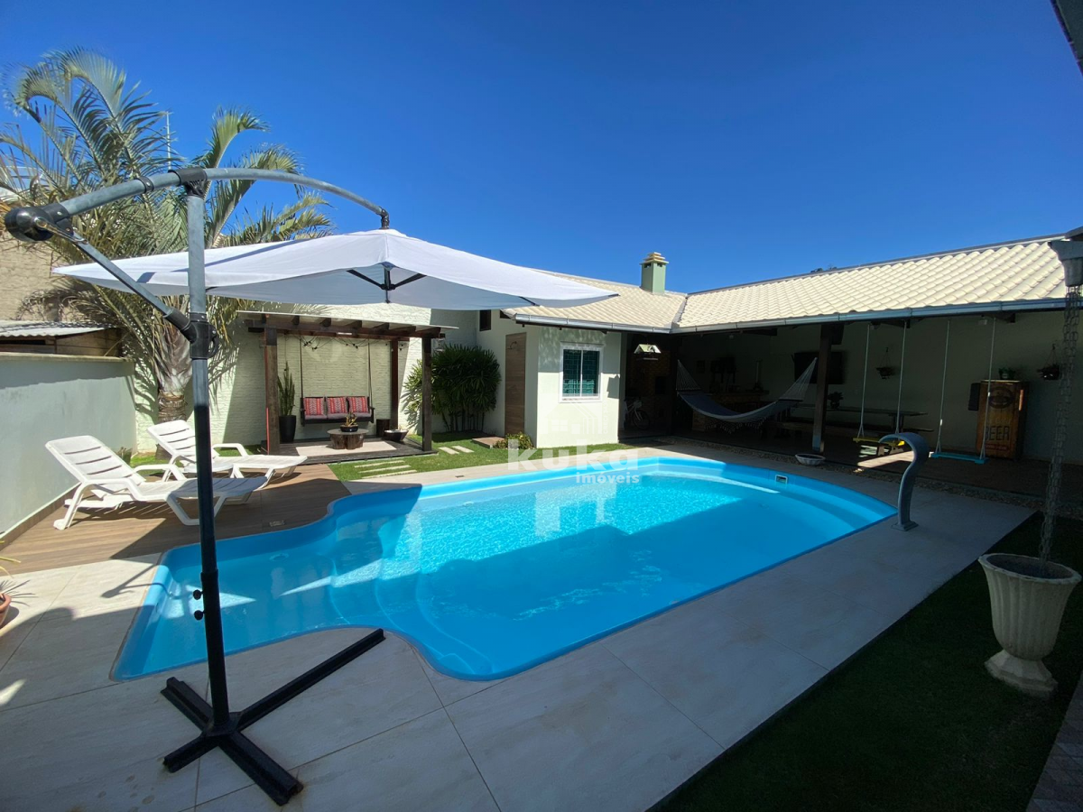 CASA COM PISCINA — foto 10