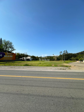 TERRENO COM CASA — foto 2