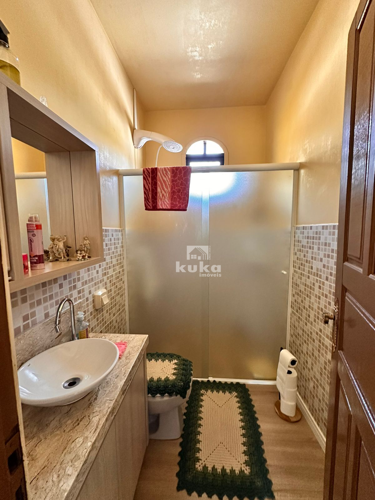 CASA C/ TERRENO AMPLO À VENDA — foto 15