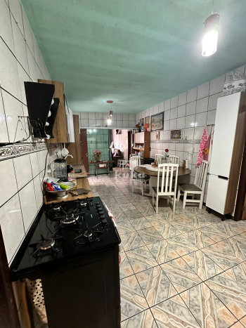 CASA À VENDA — foto 3