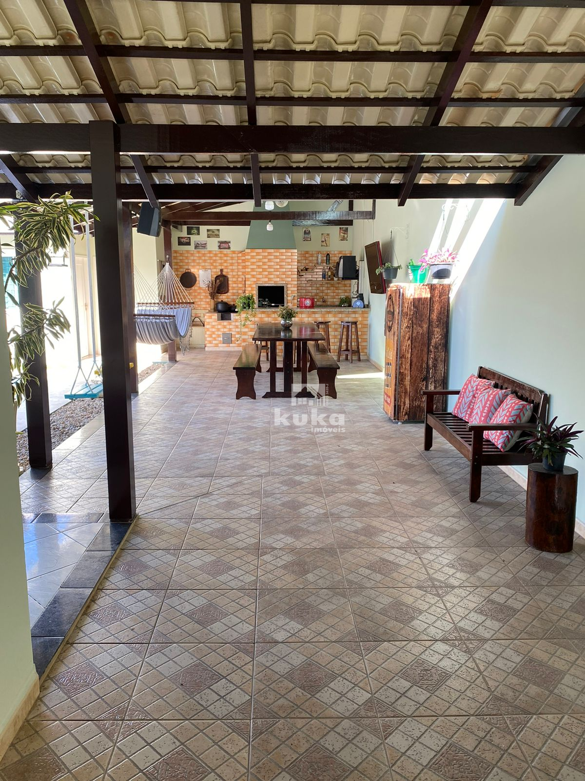 CASA COM PISCINA — foto 4
