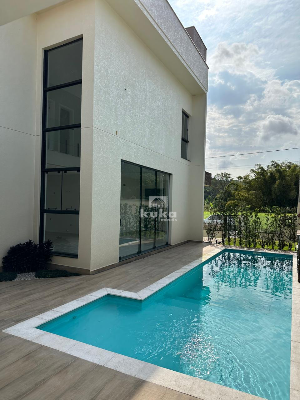 SOBRADO ALTO PADRÃO — foto 6