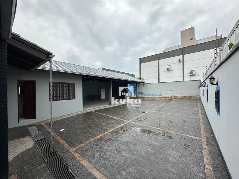 CASA RESIDENCIAL P/ LOCAÇÃO — foto 3